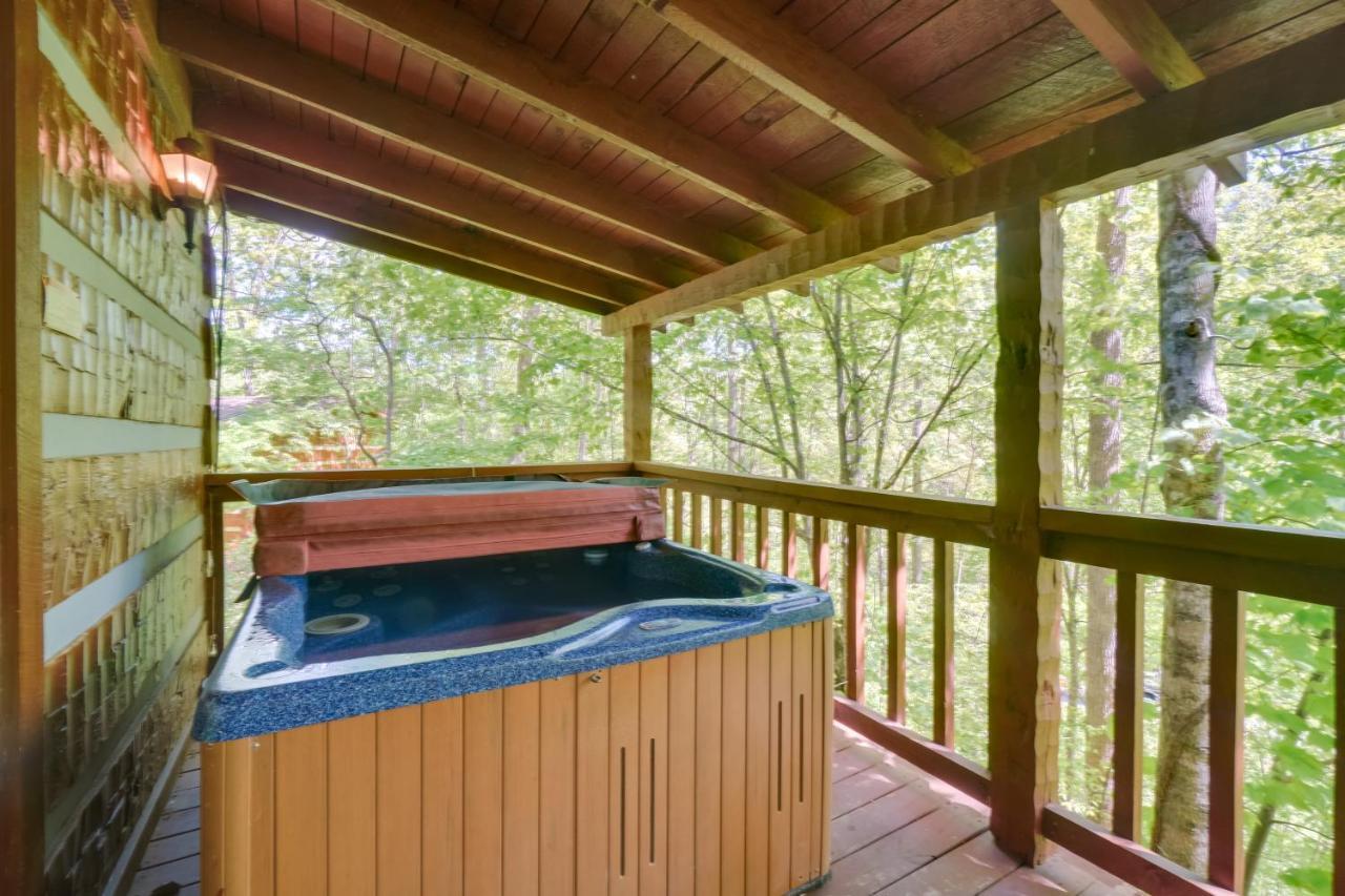 Gatlinburg Cabin With Hot Tub About 6 Mi To Downtown! Екстер'єр фото