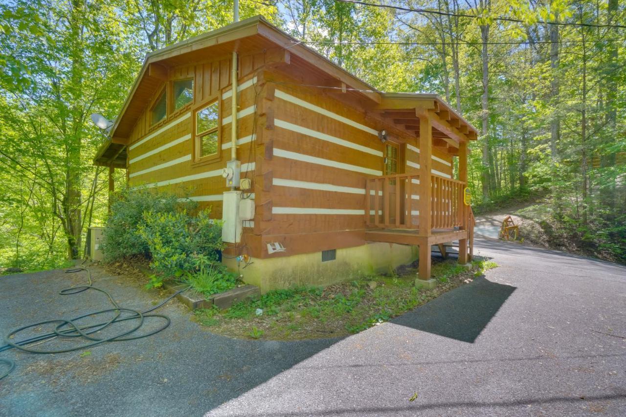 Gatlinburg Cabin With Hot Tub About 6 Mi To Downtown! Екстер'єр фото