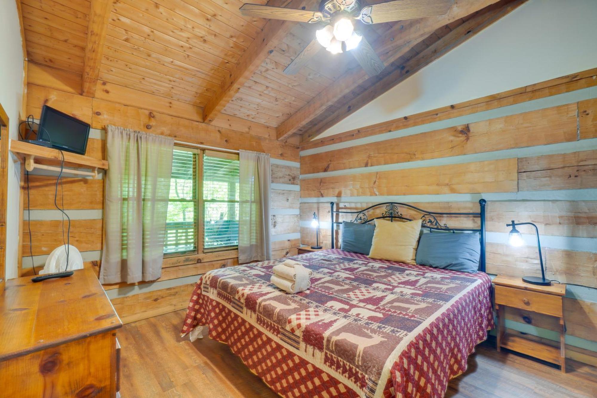Gatlinburg Cabin With Hot Tub About 6 Mi To Downtown! Екстер'єр фото